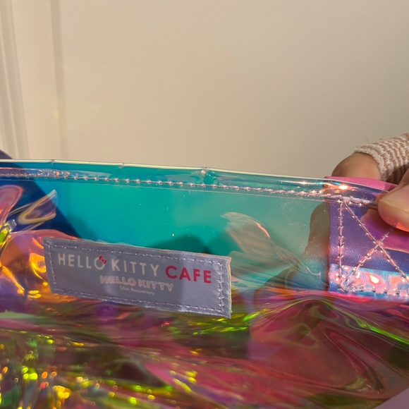 Hello kitty holographic tote - Picture 6 of 6